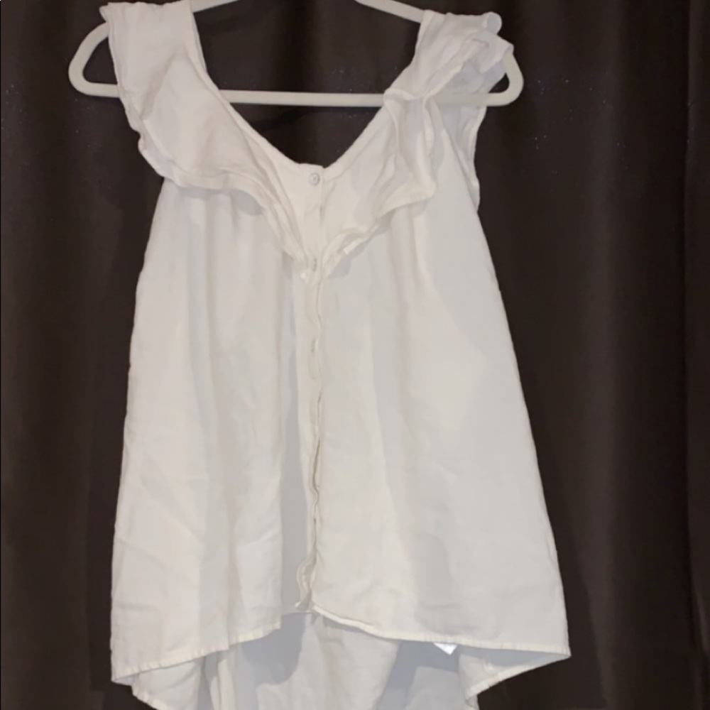 Super cute white summer top